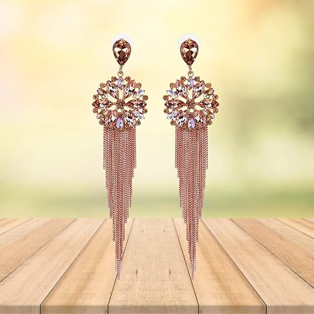 YouBella Schmuck Ohrringe | Farbe: Schwarz | Kristall-Quasten-H&made-Ohrringe für Mädchen und Frauen | Am besten zum Verschenken | Hochzeit | Stilvoll | Partykleidung | Mode | Geeignet für alle Gelegenheiten