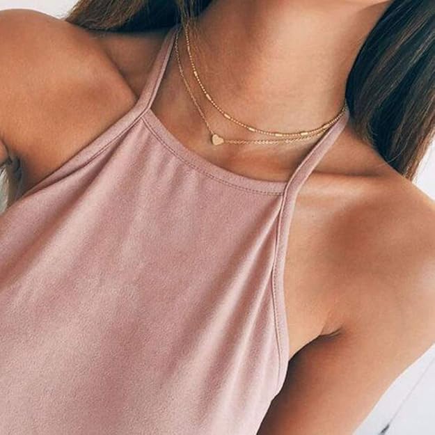 YouBella Legierung vergoldete Anhänger-Halskette für Damen (Gold) | Material: Legierung | Für Frauen und Mädchen | Am besten zum Verschenken | Stilvoll, trendig | Geeignet für alle Gelegenheiten | Hautfreundlich | Nicht allergisch