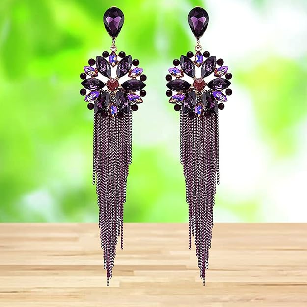 YouBella Schmuck Ohrringe | Farbe: Schwarz | Kristall-Quasten-H&made-Ohrringe für Mädchen und Frauen | Am besten zum Verschenken | Hochzeit | Stilvoll | Partykleidung | Mode | Geeignet für alle Gelegenheiten