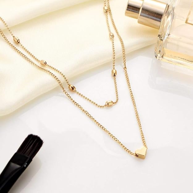 YouBella Legierung vergoldete Anhänger-Halskette für Damen (Gold) | Material: Legierung | Für Frauen und Mädchen | Am besten zum Verschenken | Stilvoll, trendig | Geeignet für alle Gelegenheiten | Hautfreundlich | Nicht allergisch
