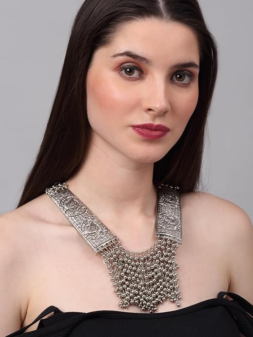 YouBella stilvolle afghanische Stammes-Halskette | Versilbert | Material: Messing | Modischer Kunstschmuck | Ideal zum Verschenken und für den persönlichen Gebrauch | Für Frauen und Mädchen