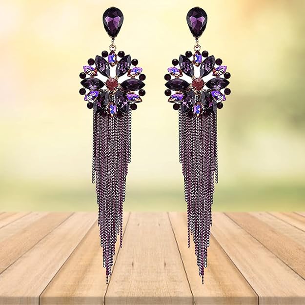 YouBella Schmuck Ohrringe | Farbe: Schwarz | Kristall-Quasten-H&made-Ohrringe für Mädchen und Frauen | Am besten zum Verschenken | Hochzeit | Stilvoll | Partykleidung | Mode | Geeignet für alle Gelegenheiten