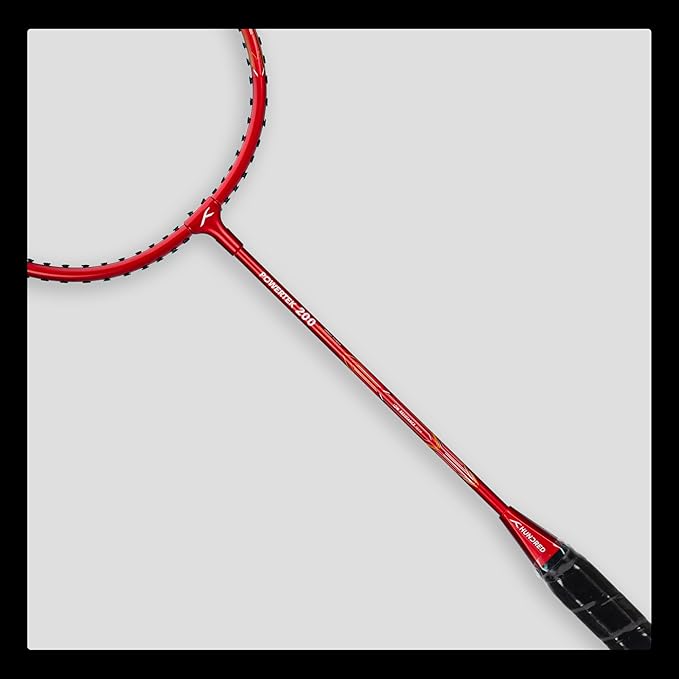 HUNDRED Powertek 200 Badmintonschläger mit Kopfabdeckung (Größe: Standard, Griffgröße:G5) | Besaitet | Material: Aluminium | Für fortgeschrittene Spieler | Gewicht: 95 Gramm | Maximale Saitenspannung - 18-20lbs