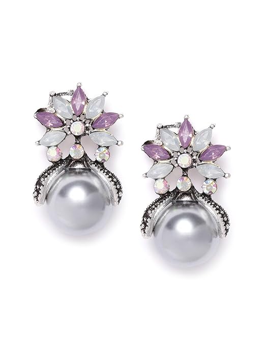 YouBella Kristall versilberter Ohrstecker | Modischer und schöner glänzender Ohrstecker für Damen und Mädchen | Farbe: Silber | Künstlicher Schmuck | Perfekt für besondere Anlässe | Zum Verschenken und zur Hochzeit