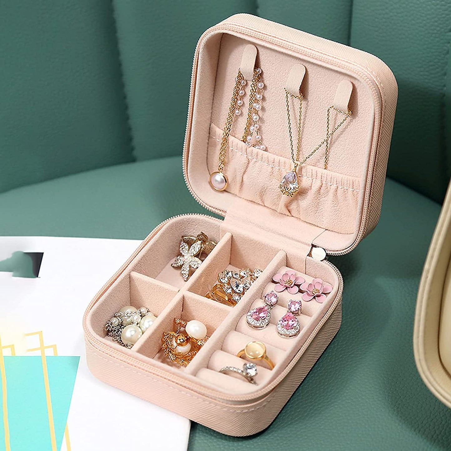 YouBella Jewellery Organiser PU Leder Zip Portable Storage Box Case mit Dividers Container für Ringe, Ohrringe, Halsketten, Home Organizer, Einheitsgröße, Kunstleder