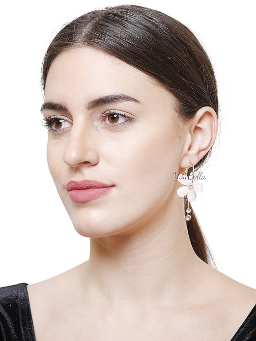 YouBella Florale Tropfenohrringe | Kombi | Weiß & Schwarz | Vergoldet | Modischer Kunstschmuck | Für Frauen und Mädchen | Perfekt für besondere Anlässe und Bürokleidung | Schenken & Hochzeit