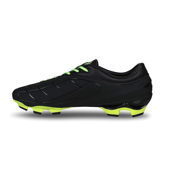 Nivia Dominator 2.0 Fußballschuhe | TPU-Sohle mit PVC-Kunstleder-Obermaterial, geformte Einlegesohle