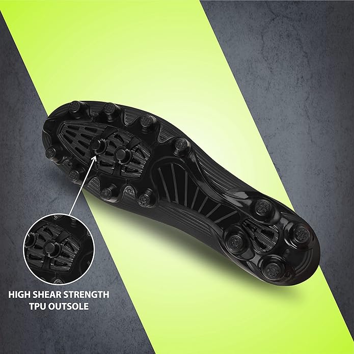 Nivia Airstrike Fußballstollen mit TPU-Sohle mit Direct Injection Molding Technology Eine geformte herausnehmbare E.VA Sockliner besteht als eine zusätzliche Schicht von Plüsch leichte Einlegesohle Pre-Molded