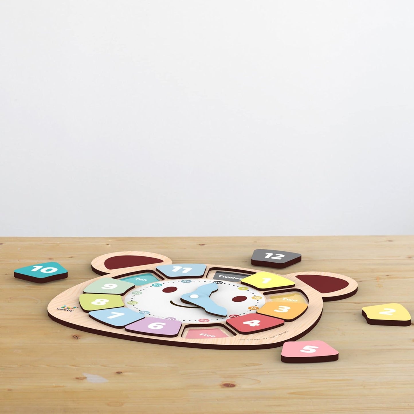 Webby Holzpuzzle zum Lernen für Kinder – 12-teiliges Sortierbrett mit drehbaren Zeigern – Lernspielzeug zum Erlernen von Zahlen, Farben und Feinmotorik – Mehrfarbig