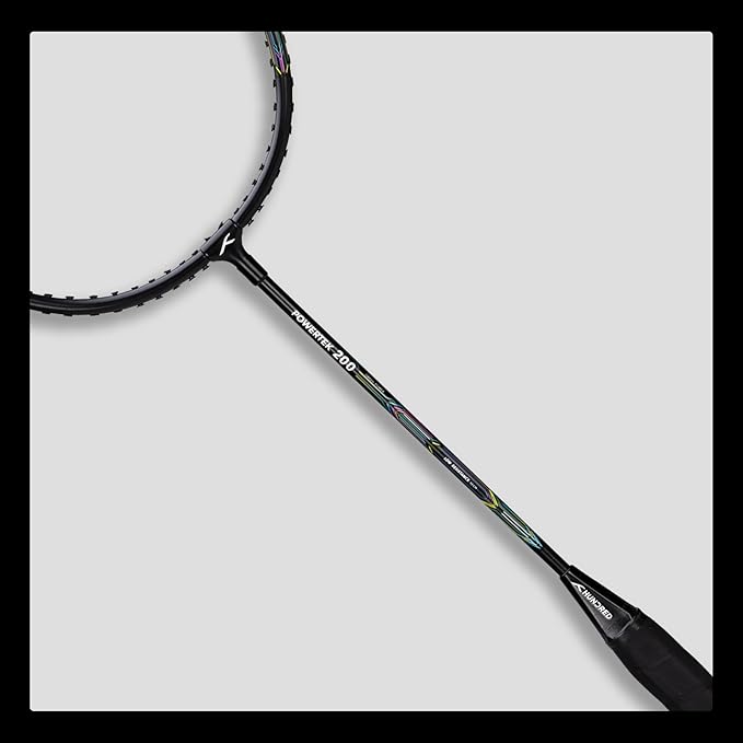 HUNDRED Powertek 200 PRO Badmintonschläger mit Kopfabdeckung (Größe: Standard, Griffgröße:G5) | Besaitet | Material: Aluminium | Für fortgeschrittene Spieler | Gewicht: 95 Gramm | Maximale Saitenspannung - 18-20lbs