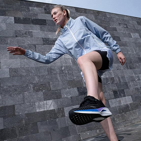 Hundred Sprint Pace Running Shoes