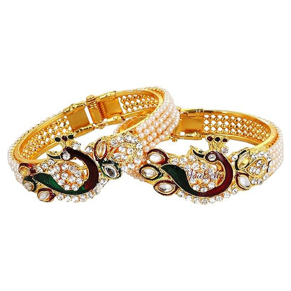 YouBella Traditional Gold-Plated Peacock Bangle Set | Multicolor | Material: Messing | Modischer Modeschmuck | Für Frauen & Mädchen | Langlebiges Design | Geeignet für alle Anlässe