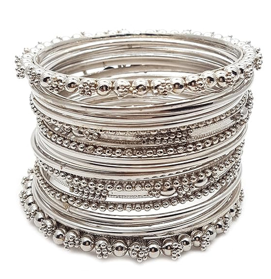 YouBella Antique Look Traditionelle Armreif Set | Silber plattiert | Material: Messing | Modischer Kunstschmuck | Für Frauen & Mädchen | Langlebige Ausführung | Geeignet für alle Anlässe