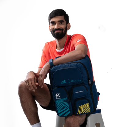 Hundred Nexus Rucksack | Geräumige und strapazierfähige Tasche mit zahlreichen Fächern | Gepolsterter Trageriemen | Ideal für Sport, Studium, Schule und Reisen | Unisex-Design