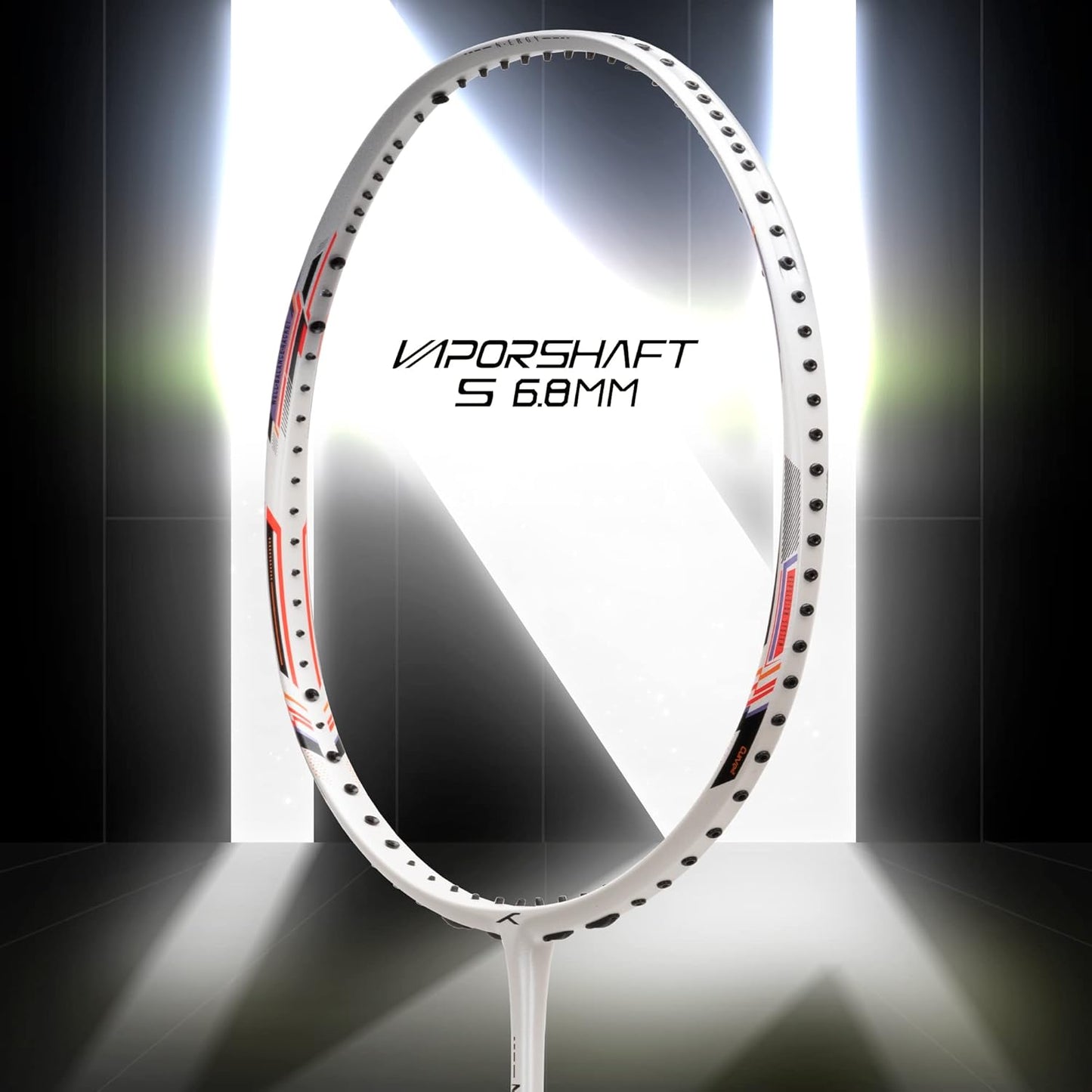 Hundred N-ERGY 80-Strung badminton racket