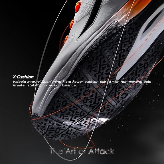 HUNDRED Beast Max Badmintonschuhe für Herren | Weiß/Orange, EU 44 | Material: Polyester/TPU | Geeignet für Hallentennis, Squash, Tischtennis, Basketball und Padel