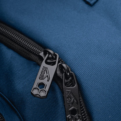 Hundred Nexus Rucksack | Geräumige und strapazierfähige Tasche mit zahlreichen Fächern | Gepolsterter Trageriemen | Ideal für Sport, Studium, Schule und Reisen | Unisex-Design