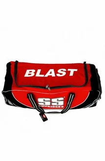 SS Blast Cricket Kit Bag | Farbe: Rot & Schwarz | Größe: Large | Für Männer & Jungen | Material: Polyester | 1 Hauptfach | 1 Schlägertasche auf der Rückseite | 1 zusätzlicher Tragegriff an der Seite